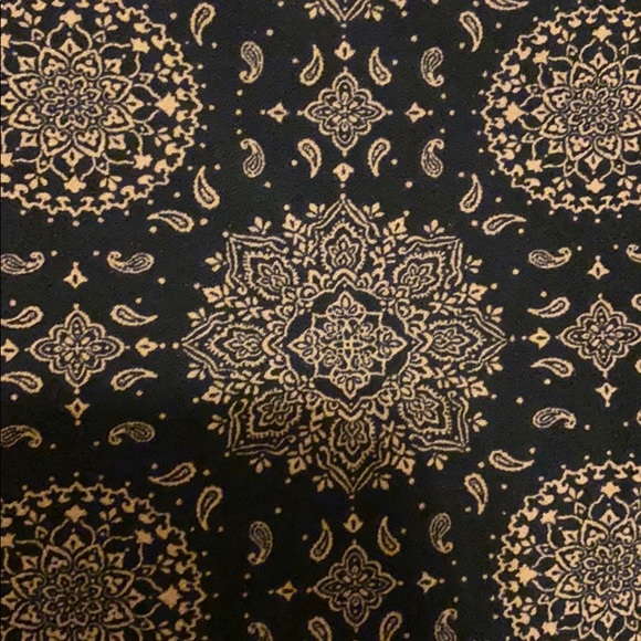 Boho short sleeve body suit with button closure - Picture 4 of 5